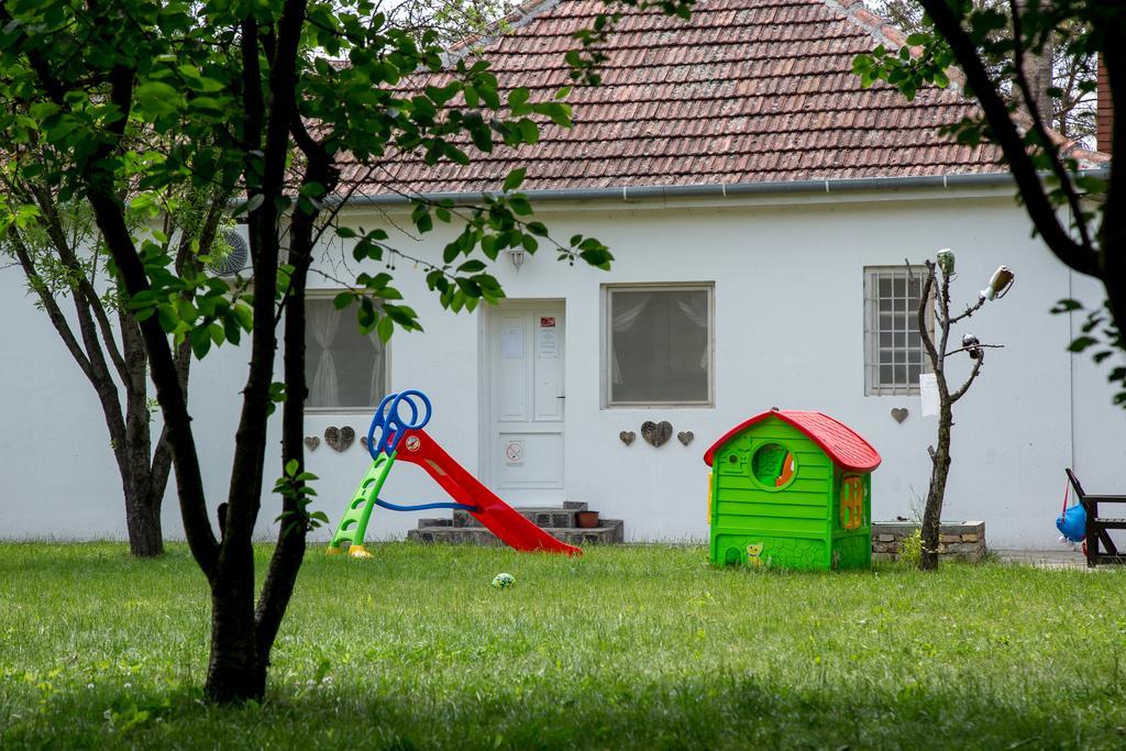 Casa Bella & Nova Otel Palić Dış mekan fotoğraf