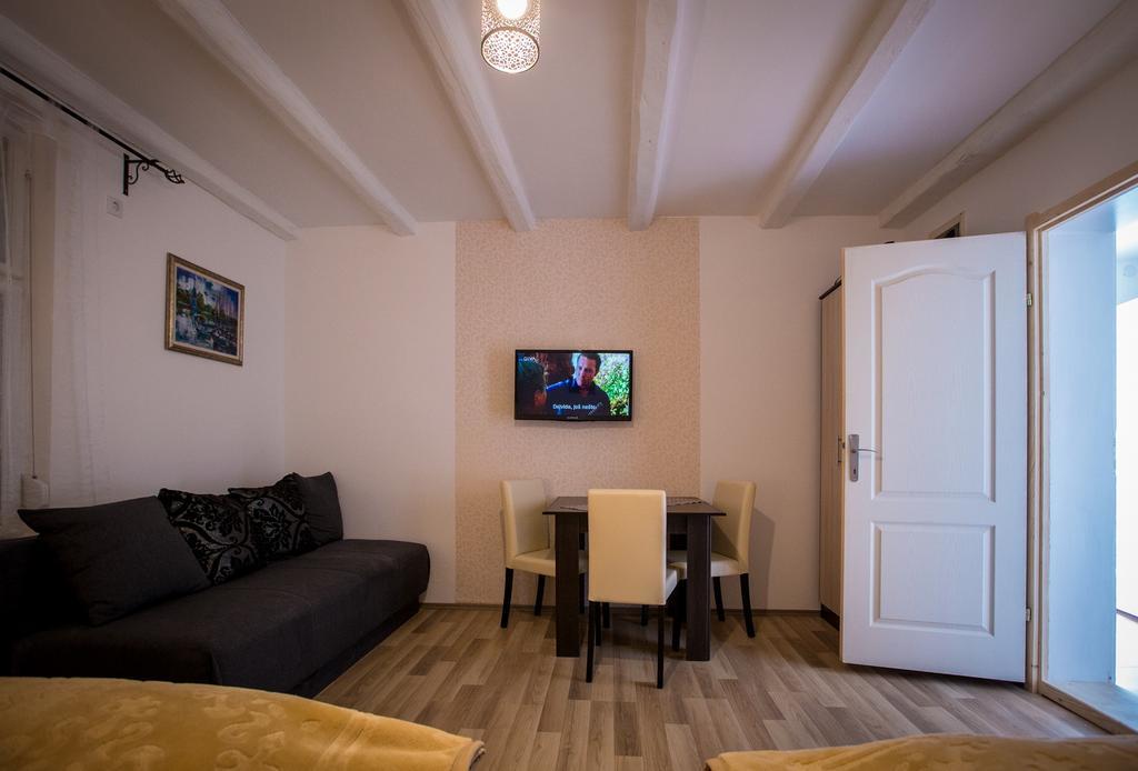 Casa Bella & Nova Otel Palić Dış mekan fotoğraf