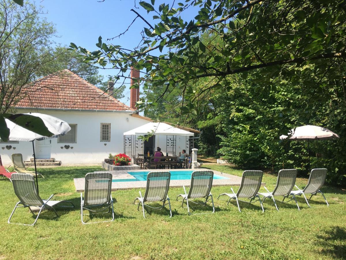 Casa Bella & Nova Otel Palić Dış mekan fotoğraf