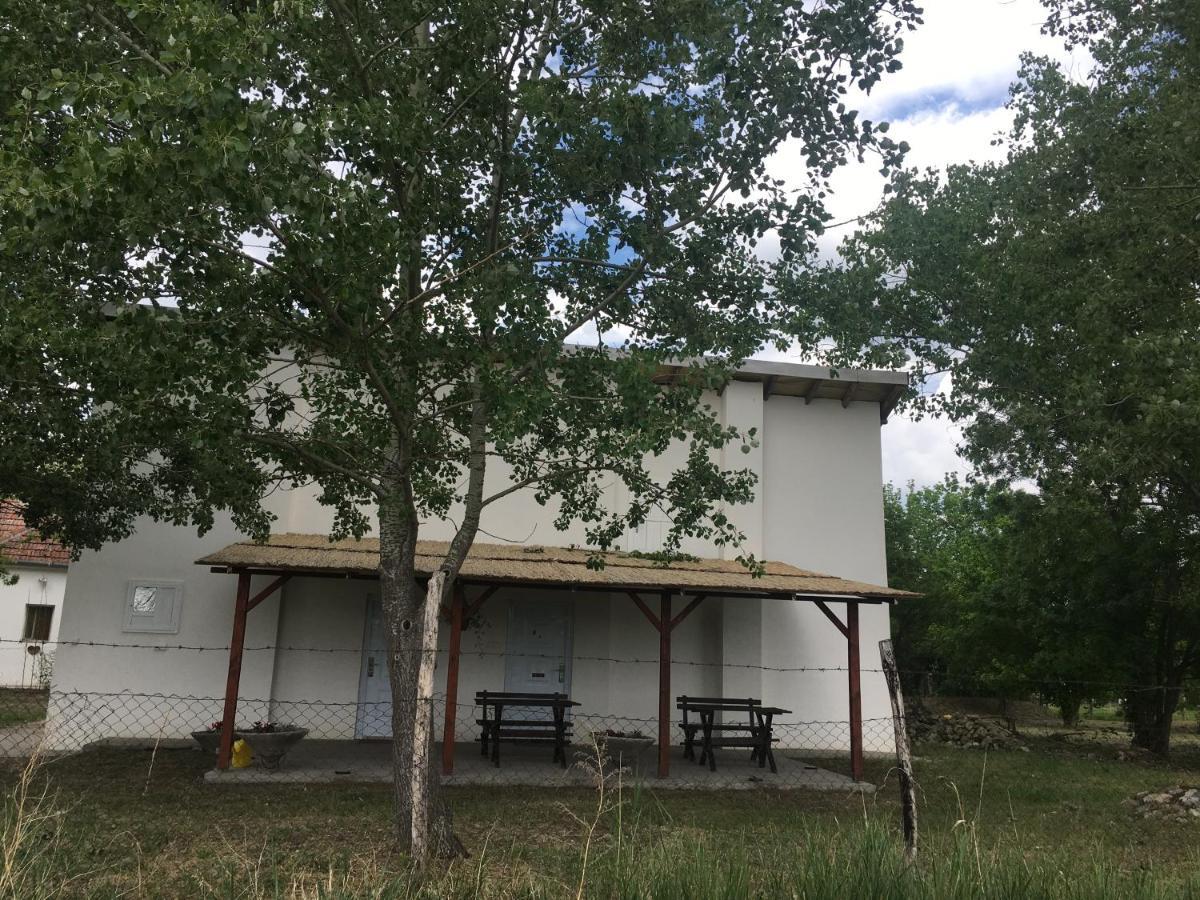 Casa Bella & Nova Otel Palić Dış mekan fotoğraf