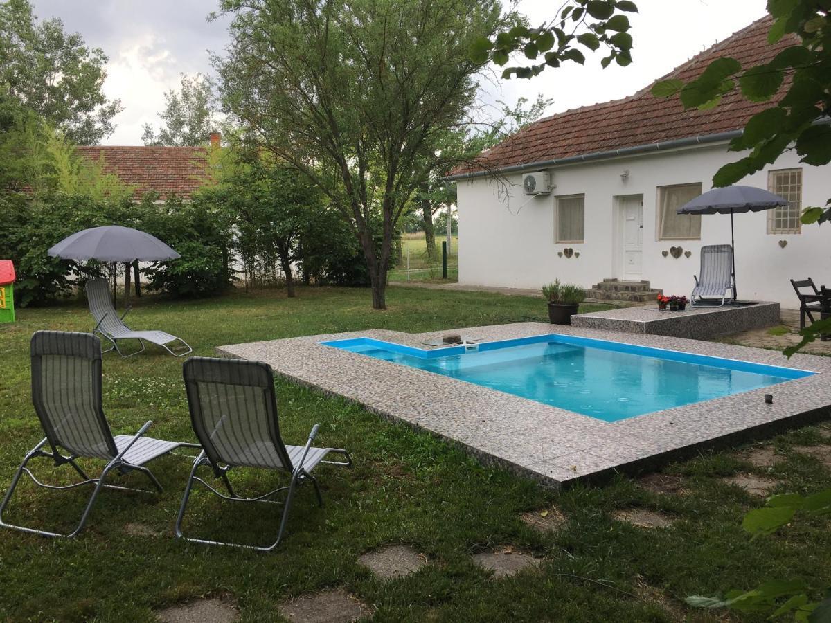 Casa Bella & Nova Otel Palić Dış mekan fotoğraf